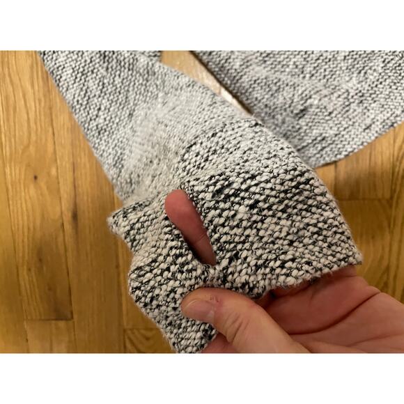 Offline by Aerie Snowday Mock Neck Sweatshirt Cropped Pull over Lightweight Sz L - Picture 7 of 7